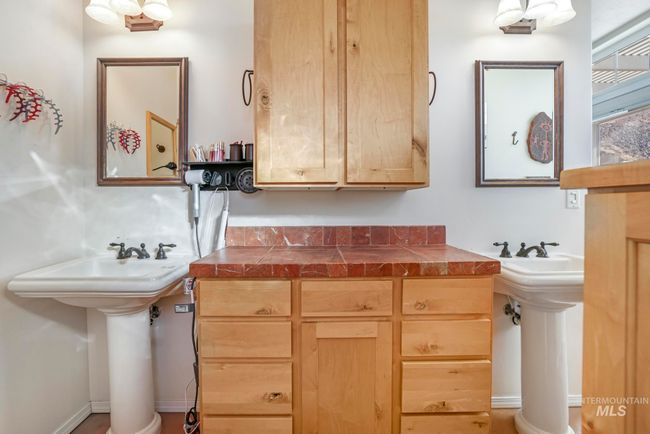 382 River Rd, House other with 3 bedrooms, 3 bathrooms and 4 parking in Bliss ID | Image 35