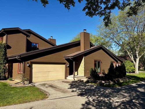 7555 Widgeon Way, Madison, WI, 53717 | Card Image