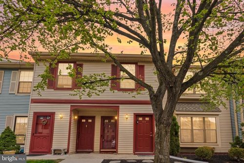 165 Wyndham Pl, Robbinsville, NJ, 08691-3132 | Card Image