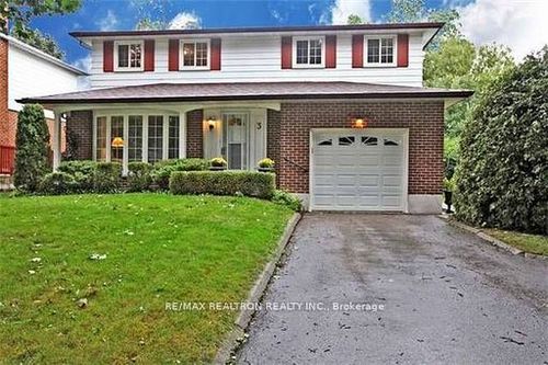 3 Shady Lane Cres, Thornhill, ON, L3T3W6 | Card Image