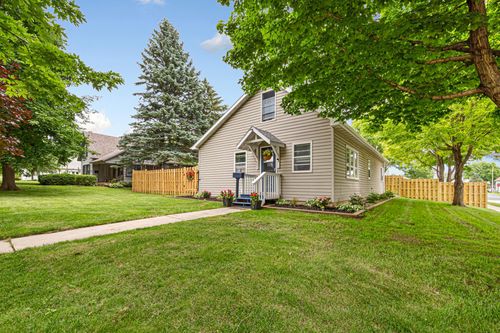 401 N Section Ave, Spring Valley, MN, 55975-1516 | Card Image