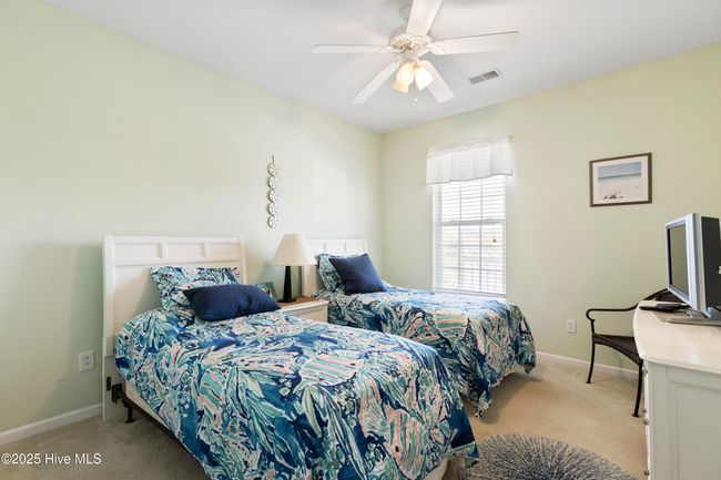 2nd guest bedroom | Image 34