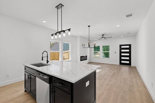 1308 Daffan Ave, Ennis, TX, 75119-1910 | Card Image