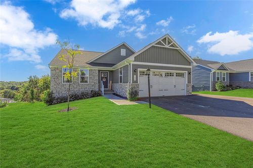 106 Olivia Dr, Monaca, PA, 15061-2780 | Card Image