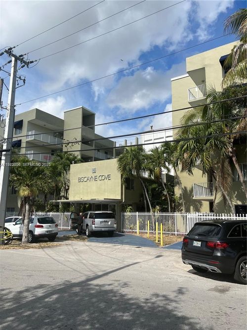 apt-112-665 Ne 83rd Ter, Miami, FL, 33138-3552 | Card Image