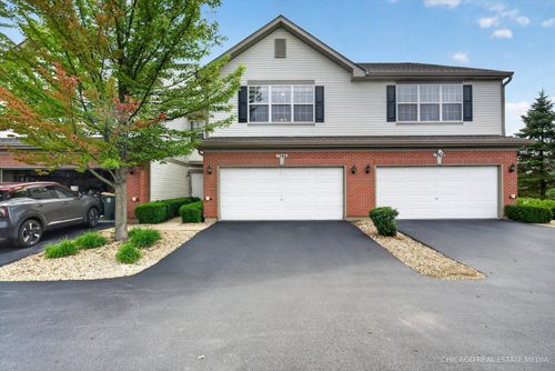 1286 Black Wolf Rd, Round Lake, IL, 60073-2321 | Card Image