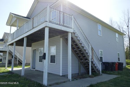 303 Speed St, Elizabeth City, NC, 27909-5109 | Card Image