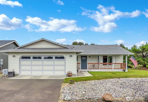 30406 H St, Ocean Park, WA, 98640-6000 | Card Image
