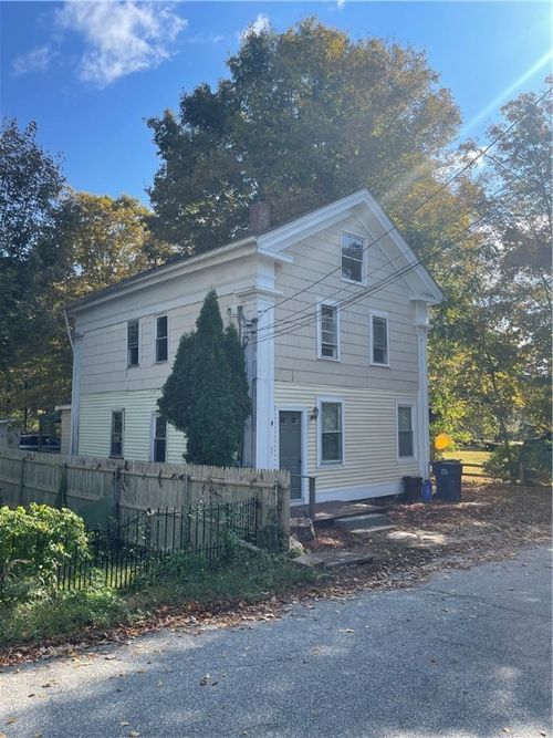 8 Aldrich St, Wyoming, RI, 02898-3200 | Card Image