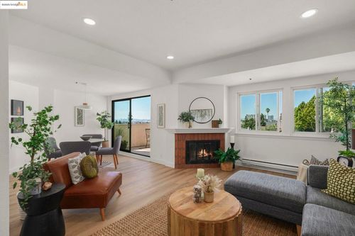apt-402-655 Chetwood St, Oakland, CA, 94610-1477 | Card Image