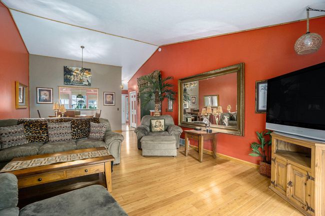 1721 Quail Run Dr, Condo with 2 bedrooms, 3 bathrooms and null parking in Kalamazoo MI | Image 8