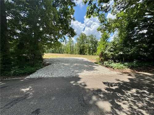 9 E County Road 100 N, Paoli, IN, 47454 | Card Image