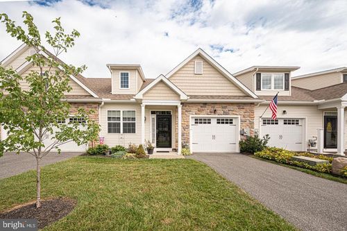 231 Rose View Dr, West Grove, PA, 19390-8712 | Card Image