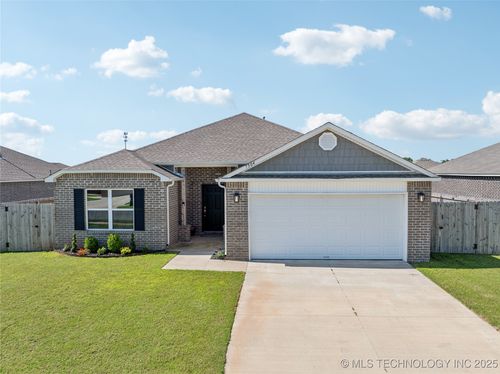 7504 E 158th St S, Bixby, OK, 74008-2786 | Card Image