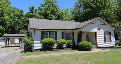126 E College St, Bradford, TN, 38316-9690 | Card Image