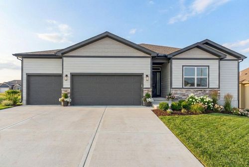 16767 S Hall St, Olathe, KS, 66062-8159 | Card Image