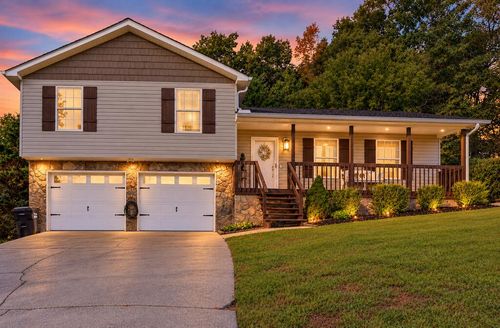1362 Dustin Drive, Dalton, GA, 30721 | Card Image