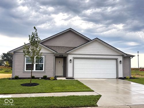1317 Aster Dr, Shelbyville, IN, 46176-7075 | Card Image