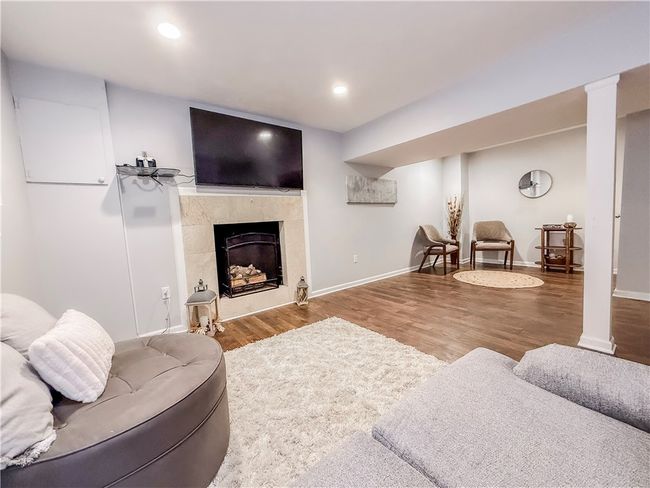 133 Glengarry Dr, House other with 3 bedrooms, 2 bathrooms and 2 parking in Coraopolis PA | Image 26