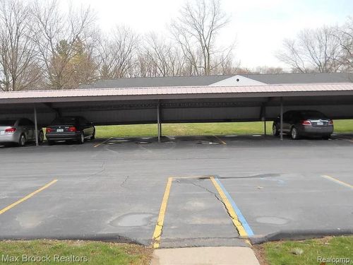 42491 Plymouth Hollow Dr, Plymouth, MI, 48170-2565 | Card Image