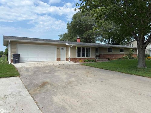 418 Birch Ave, Eldora, IA, 50627-1417 | Card Image