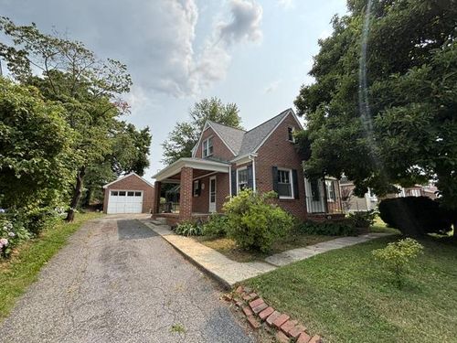 45 W Water St, SMITHSBURG, MD, 21783-1642 | Card Image