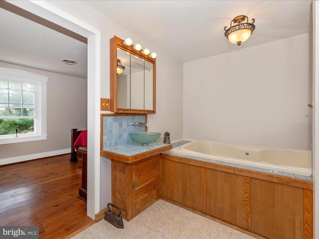 9314 Pear Ln, House other with 4 bedrooms, 3 bathrooms and null parking in FREDERICK MD | Image 28