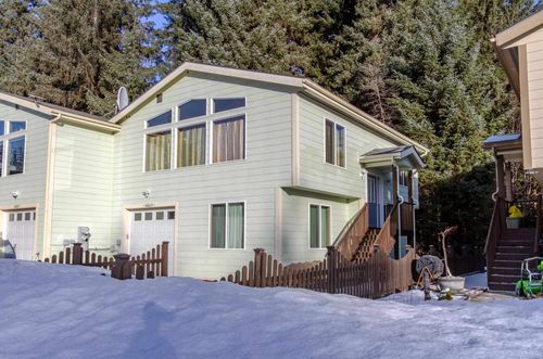 4885 Steelhead St, Juneau, AK, 99801-8729 | Card Image
