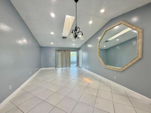 5072 Arbor Glen Circle, Lake Worth, FL, 33463 | Card Image