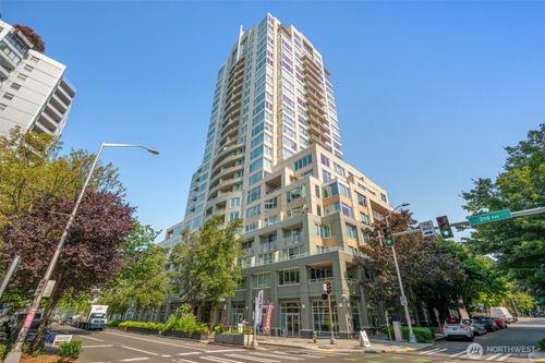615-2600 2nd Ave, Seattle, WA, 98121 | Card Image