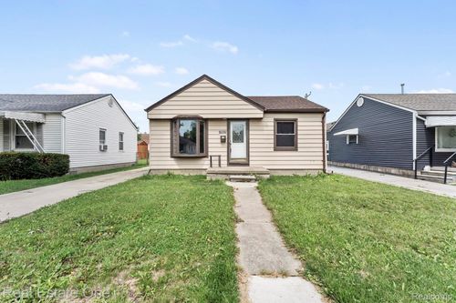 1840 Morris Ave, Lincoln Park, MI, 48146-1329 | Card Image