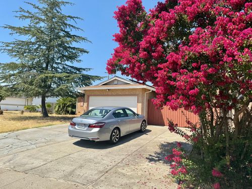 10421 Abbottford Way, Rancho Cordova, CA, 95670-5801 | Card Image