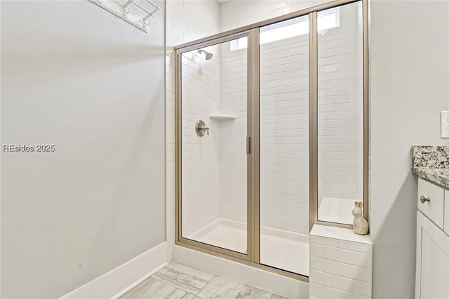 Primary suite shower | Image 23