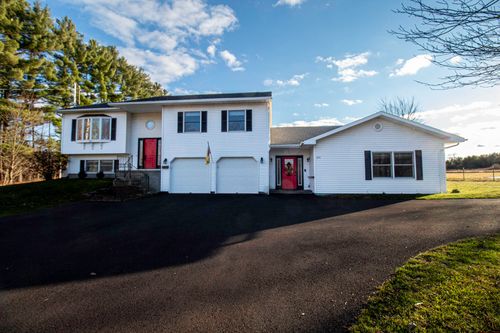 833 Irish Settlement Road, Morrisonville, NY, 12962 | Card Image