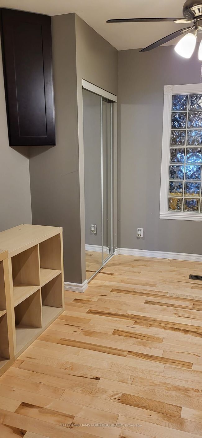 MAIN - 17 Kelvin Ave, House attached with 1 bedrooms, 1 bathrooms and null parking in Toronto ON | Image 10
