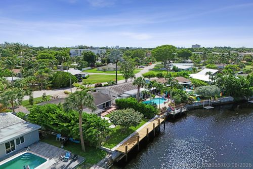 316 Nw 20th St, Wilton Manors, FL, 33311-3816 | Card Image