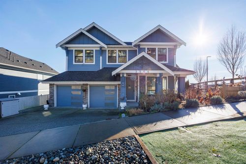 3566 Harper Road, Coquitlam, BC, V3E0M3 | Card Image