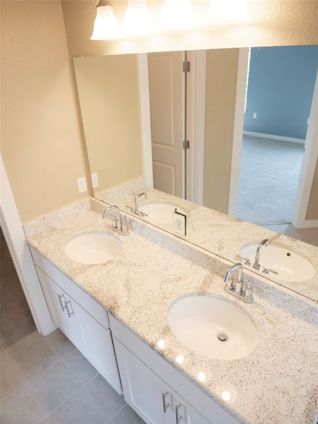 Dual Vanities | Image 15