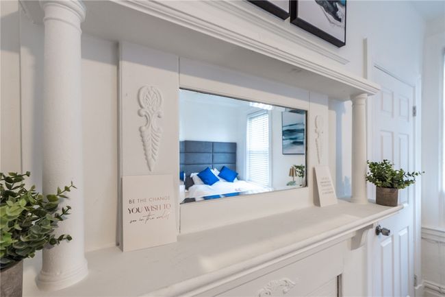 5728 Alder Way, Townhouse with 2 bedrooms, 1 bathrooms and 1 parking in Shadyside PA | Image 5