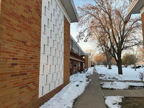 233 Northway Park #9 Road, Machesney Park, IL, 61115 | Card Image