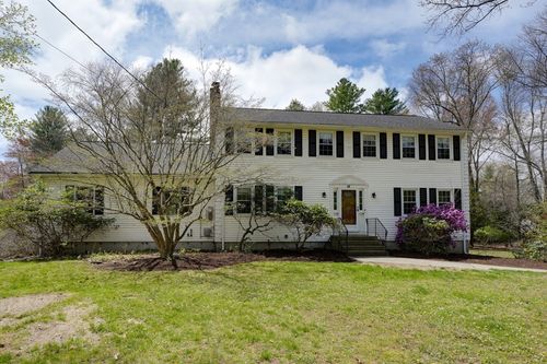 15 Bullard St, Holliston, MA, 01746 | Card Image