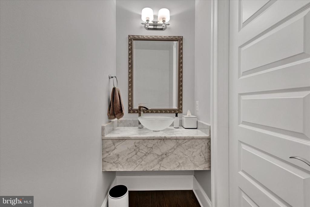 Residential in OWINGS MILLS 4