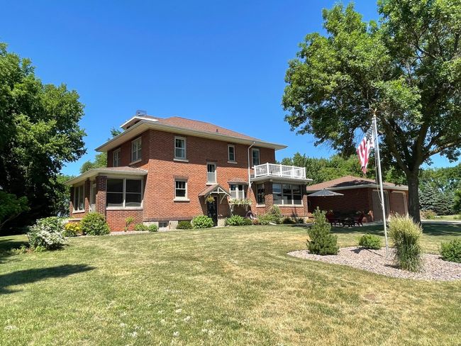 38364 200 Th St, House other with 3 bedrooms, 3 bathrooms and null parking in Springfield MN | Image 90