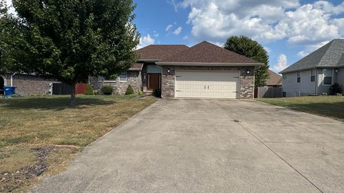 940 Bradford Ct, Marshfield, MO, 65706-1233 | Card Image