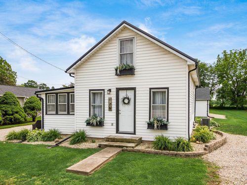 126 W Main St, Unionville Center, OH, 43077-3000 | Card Image