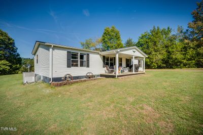 40050 Wilderness Road, House other with 3 bedrooms, 2 bathrooms and null parking in Pennington Gap VA | Image 2