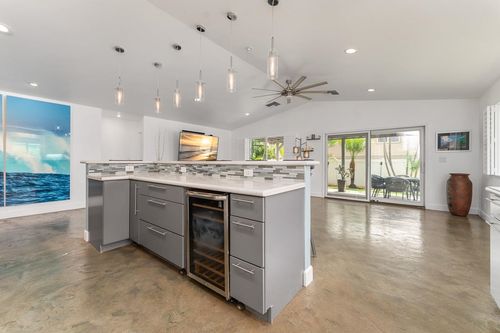 232 Kamahao Cir, Wailuku, HI, 96793-8305 | Card Image