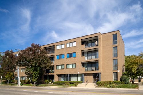 3f-5406 Lincoln Ave, Skokie, IL, 60077-2082 | Card Image