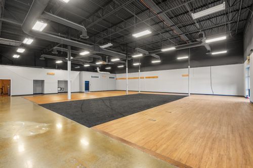 suite-g-304 Ne Agness Avenue, Grants Pass, OR, 97526 | Card Image