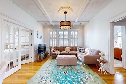 apt-3-110 Bellingham St, Chelsea, MA, 02150-4091 | Card Image